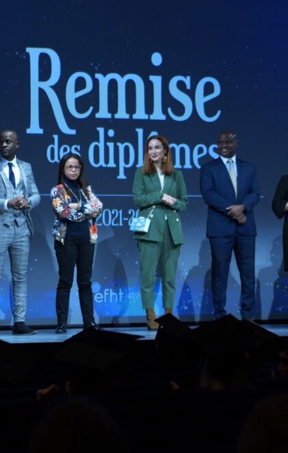 P1001615.MOV.12_12_59_08.Still004